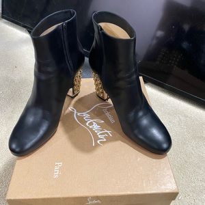 Christian Louboutin Size 40/ 10 Black Booties